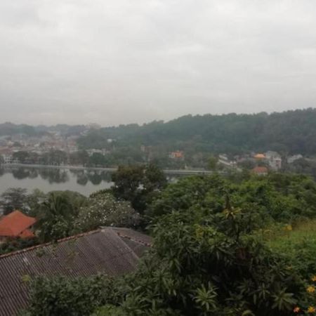 Medhani Hotel Kandy Exterior foto